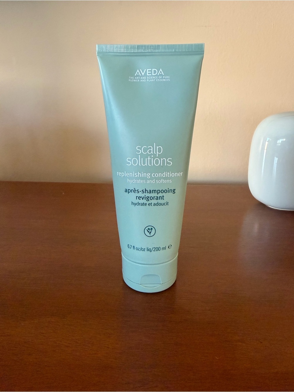 New Aveda SCALP SOLUTIONS REPLENISHING CONDITIONER